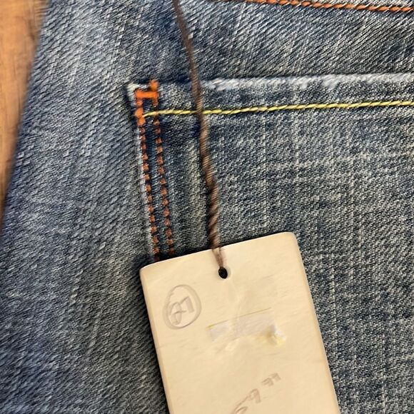 COLINS JEANS regular waist, distressed, flare jeans.  New with tags - Picture 8 of 10